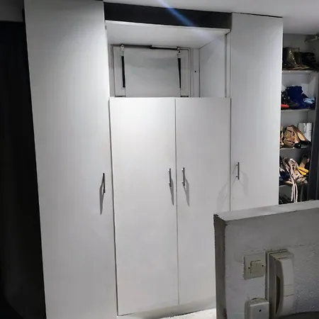 Avec Terrasse 50m2 Dernier Etage Centre Et Proche Gare *